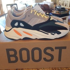 *SOLD* Yeezy Boost 700 Waverunner- US 9 - DS